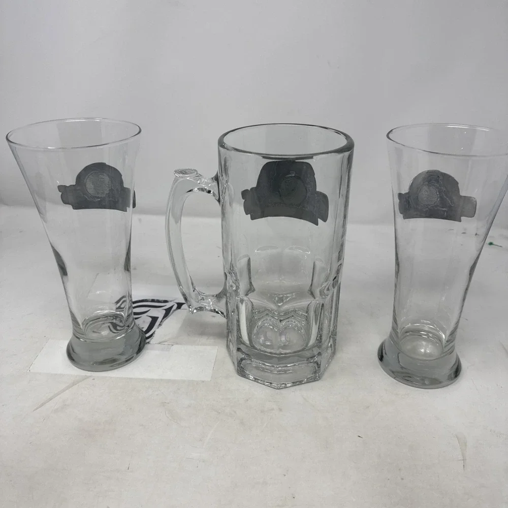 NFL Chargers San Diego Clear and Metal Logo Large 34 Beer Mug & 2 Pilsner‎ Glass